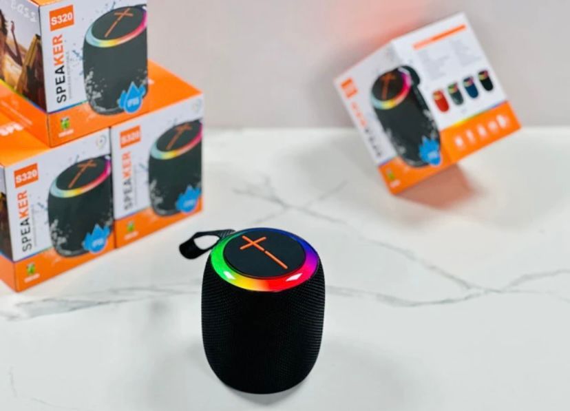 Wireless Portable Waterproof Stereo Speaker with FM Radio